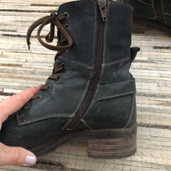 Taos crave blue ink leather suede boots - Picture 10 of 10